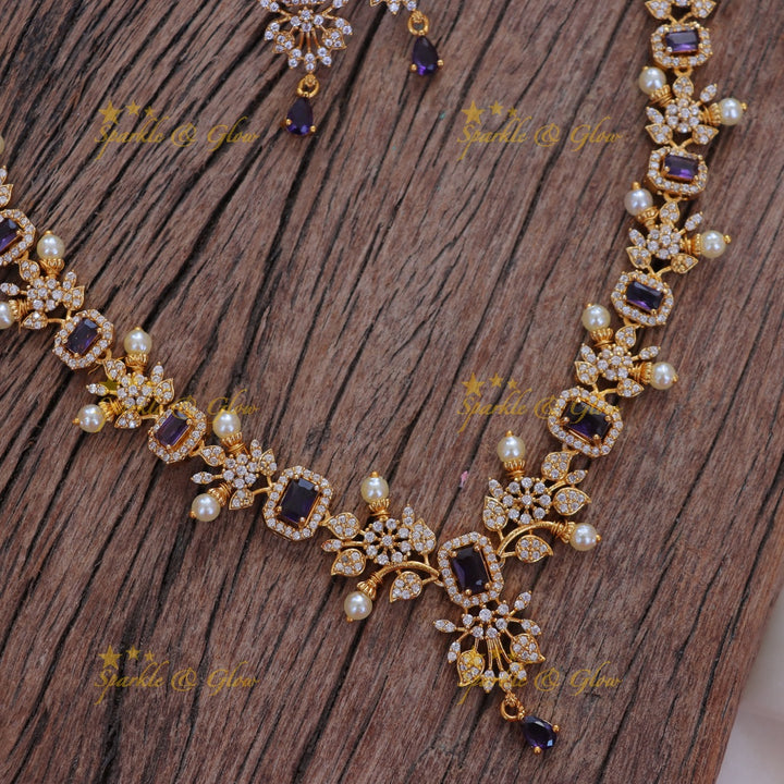 Exquisite Floral Pearl Necklace for Festive Glamour