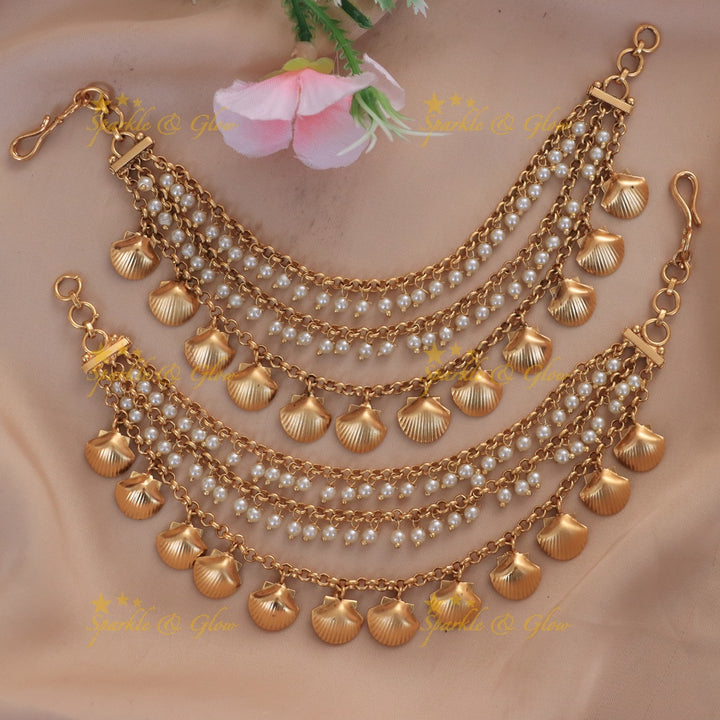 Elegant Gold Shell Earchain: Perfect for Festive Seasons