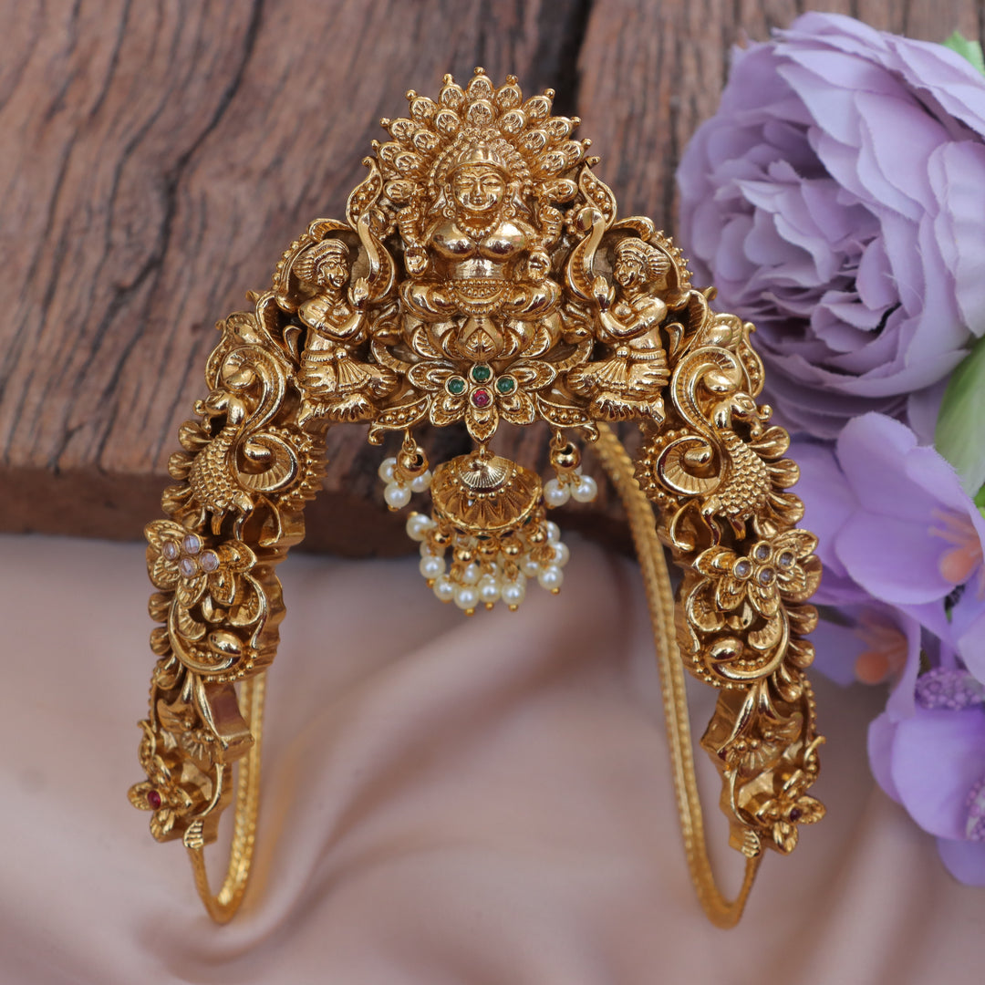Exquisite Gold Vanki for Weddings & Festive Celebrations