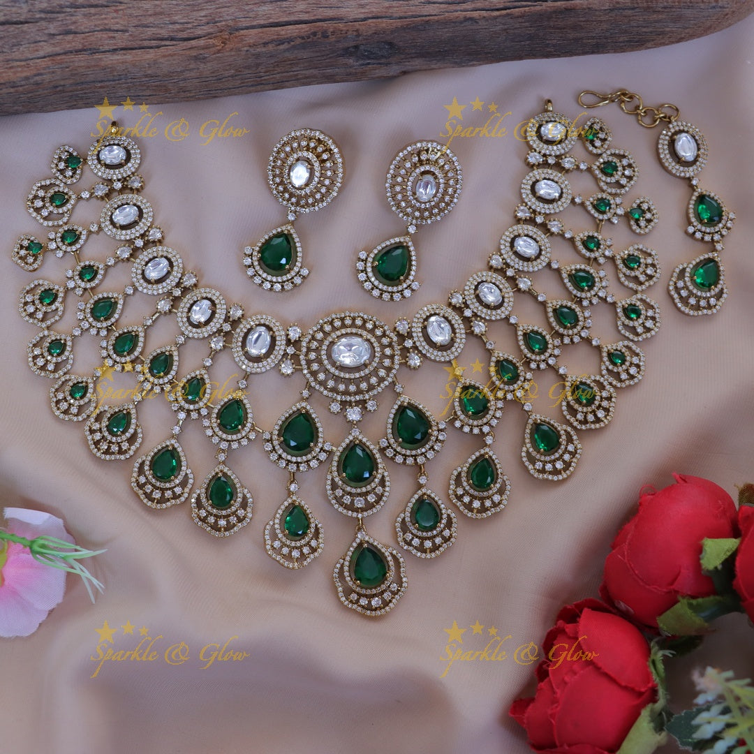 Exquisite Green Drop Necklace Set with Maang Tikka