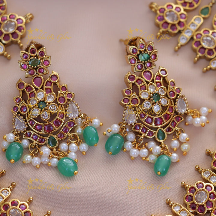 Elegant Mango Floral Necklace for Festive Glamour