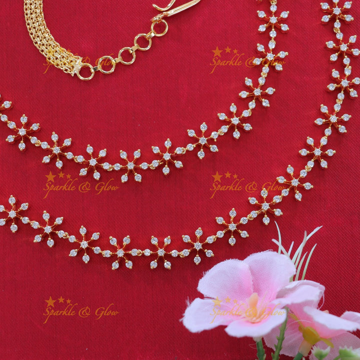 Exquisite Gold Floral Hipchain for Weddings & Festivities