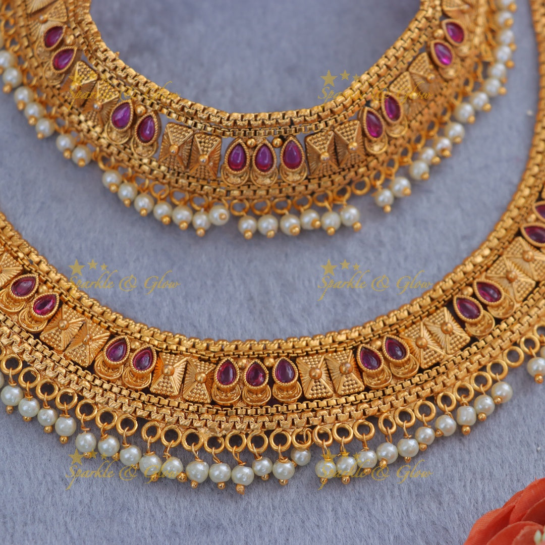 Exquisite Gold Beads Festival Anklet for Your Festive Look