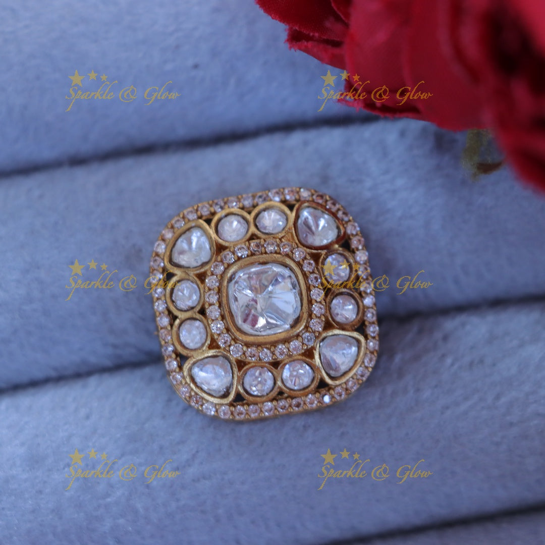 Exquisite Stone Saree Pin for Festive Elegance