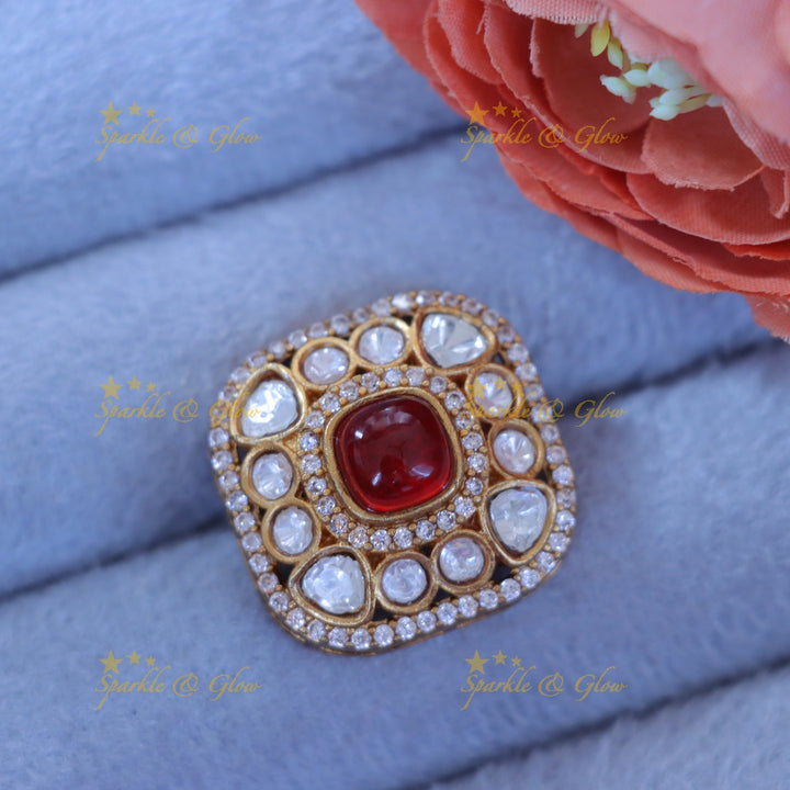 Exquisite Stone Saree Pin for Festive Elegance