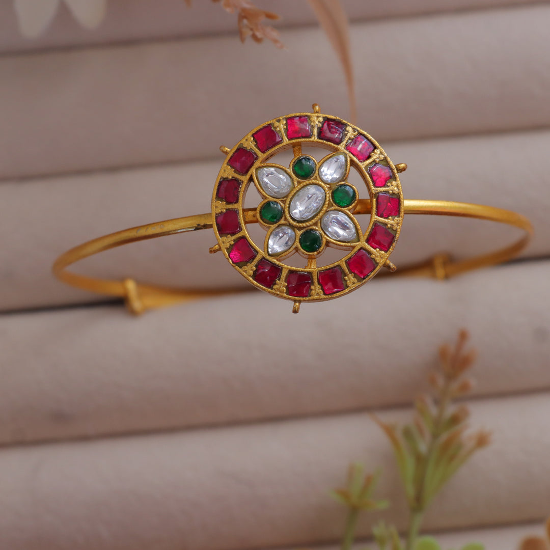 Elegant Round Floral Jadau Bangle - Perfect for Weddings