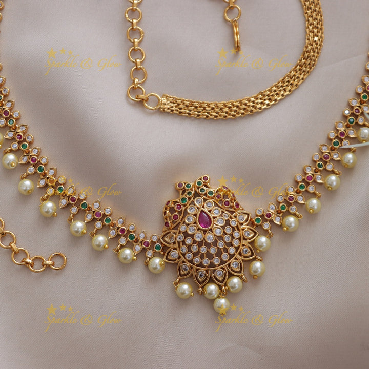 Exquisite Peacock Pearl Hip Chain for Festive Glamour