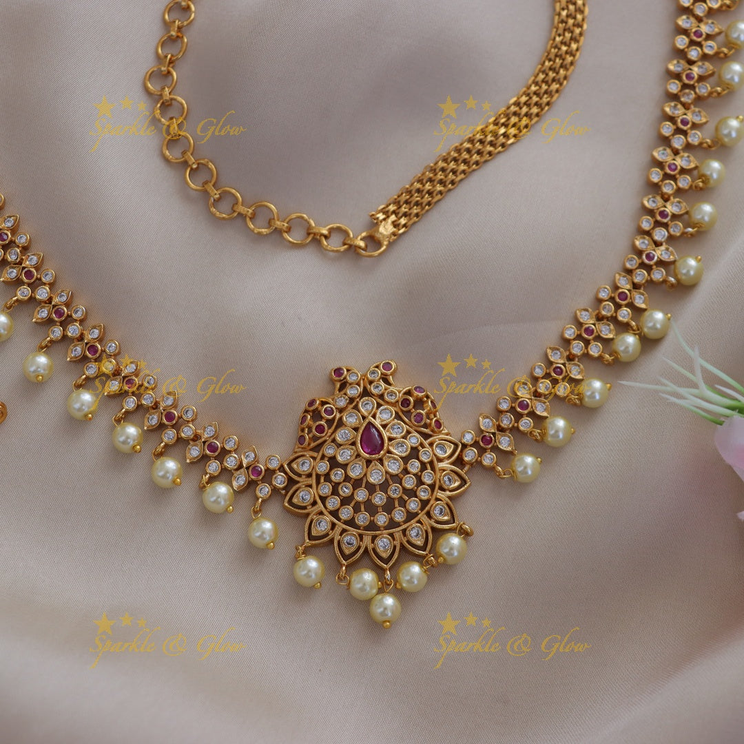 Exquisite Peacock Pearl Hip Chain for Festive Glamour