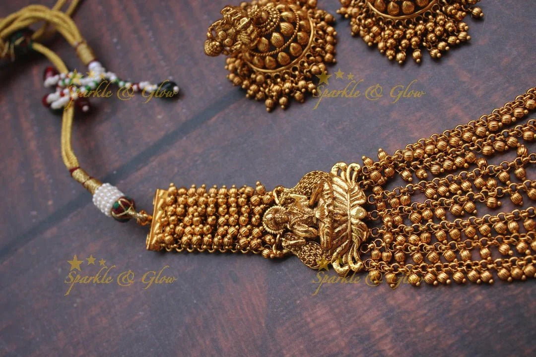 Elegant layered pearl Lakshmi haram - Sparkle and Glow
