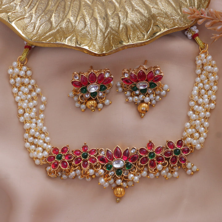 Exquisite Pearl Lotus Choker Necklace Set for Elegance