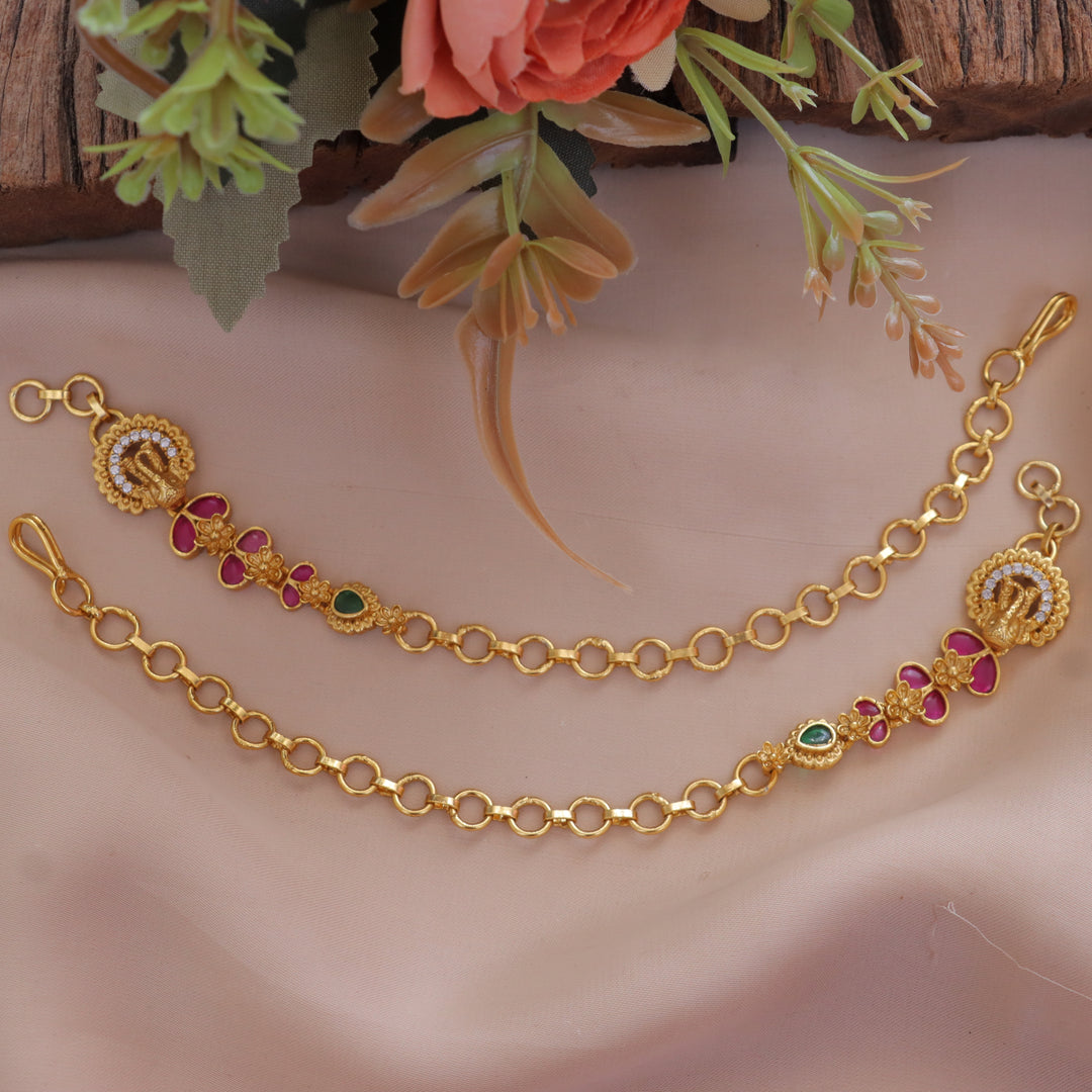 Exquisite Gold Earchain – Perfect for Festive Elegance