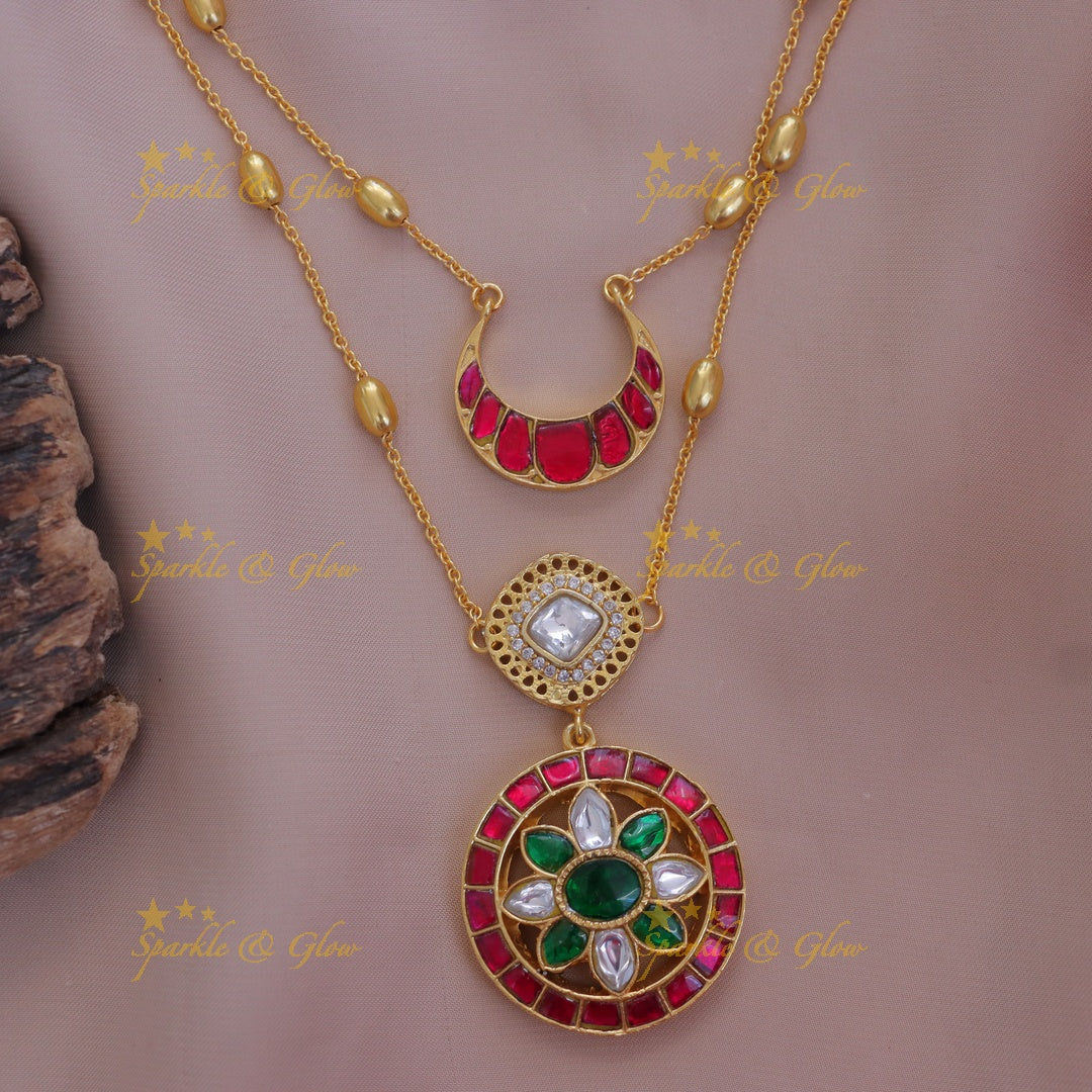 Exquisite Floral Half Moon Necklace: Festive Elegance