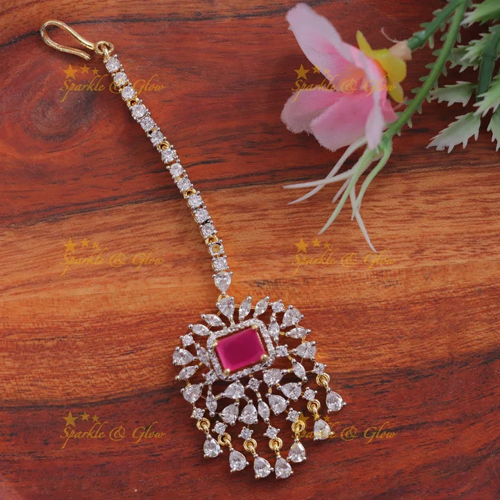 Elegant Gold Stone Maang Tikka for Bridal Glam