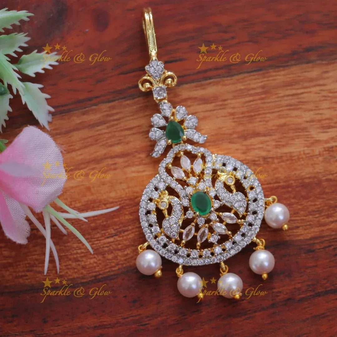 Exquisite Pearl Maang Tikka for Elegance
