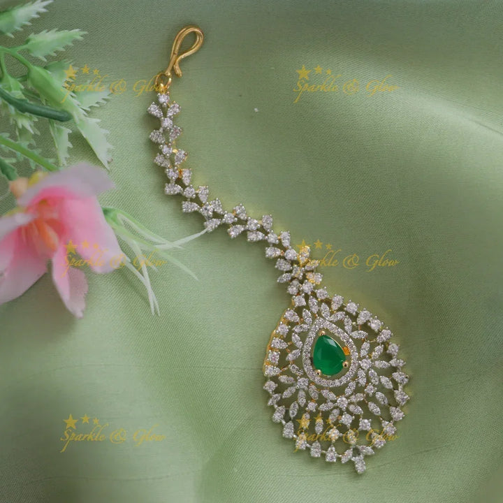 Radiant Gold Polish Maang Tikka Jewelry for Celebrations