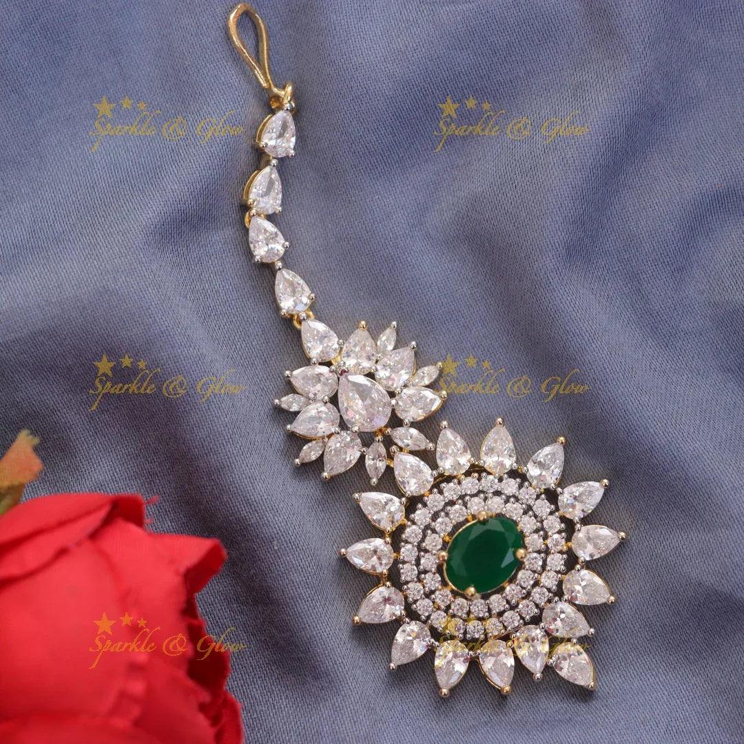 Sparkling Floral Gold Maang Tikka: Perfect for Festive Glam