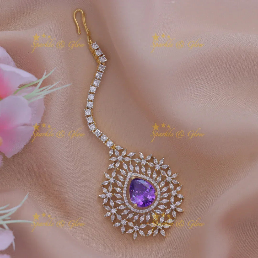 Exquisite Maang Tikka for Festive Elegance