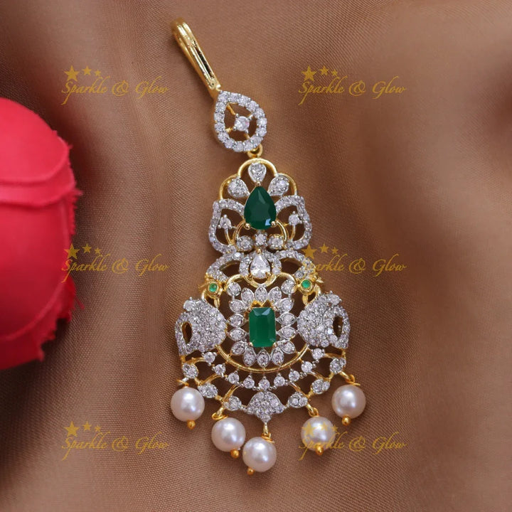 Exquisite Peacock Wedding Maang Tikka in Gold