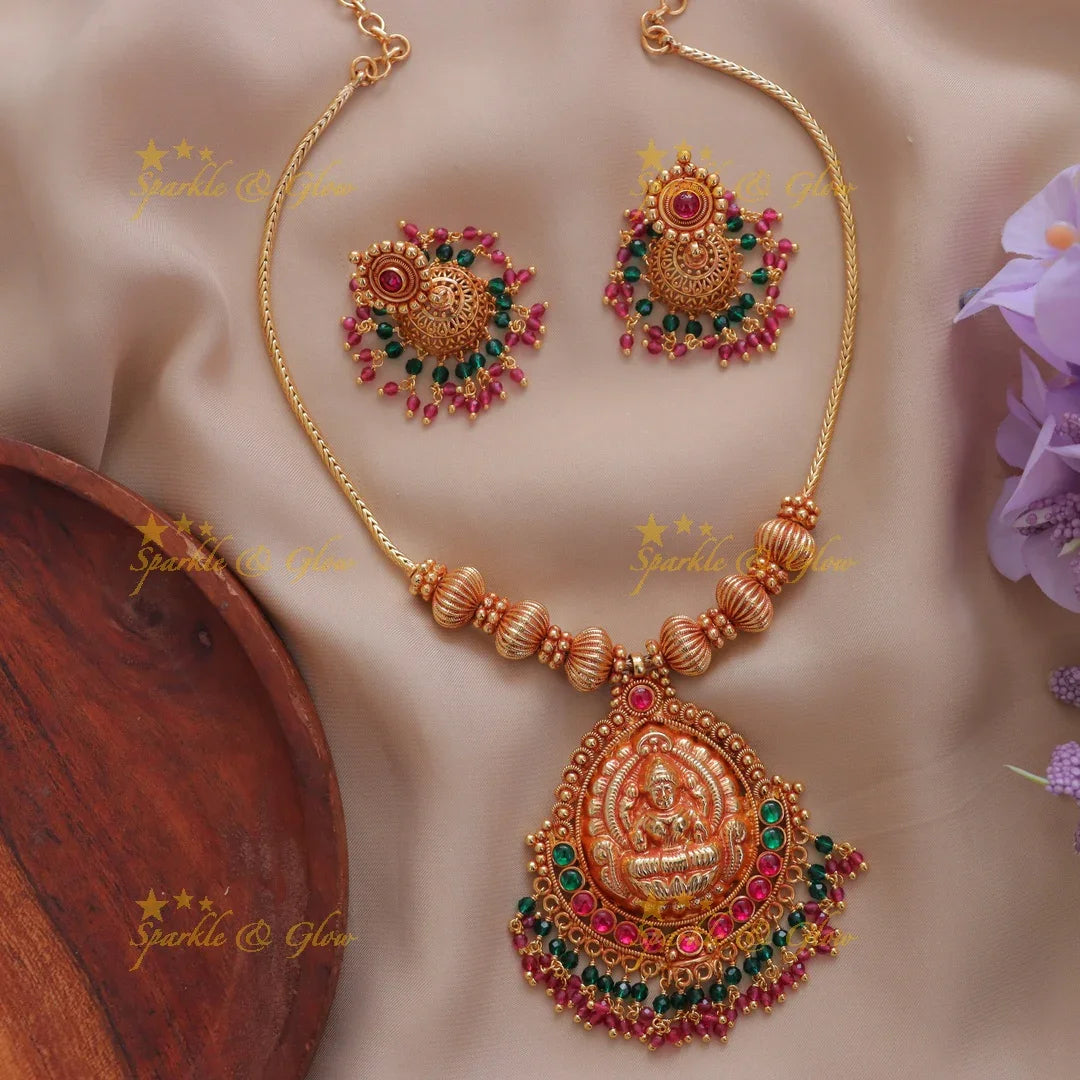 Exquisite Gold Bead Lakshmi Short Necklace for Celebrations