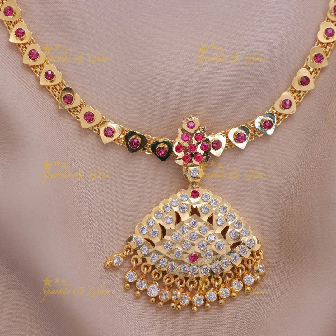Elegant Floral Heart Necklace for Events & Celebrations