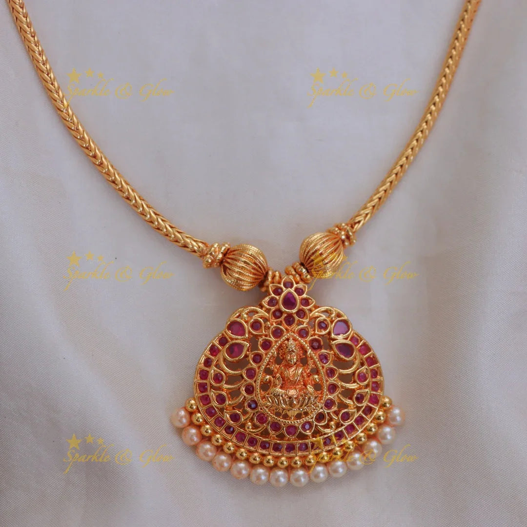 Exquisite Temple Gold Pearl Necklace – Luxury Redefined