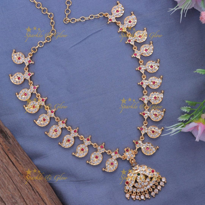 Exquisite Mango Stone Necklace for Festive Elegance