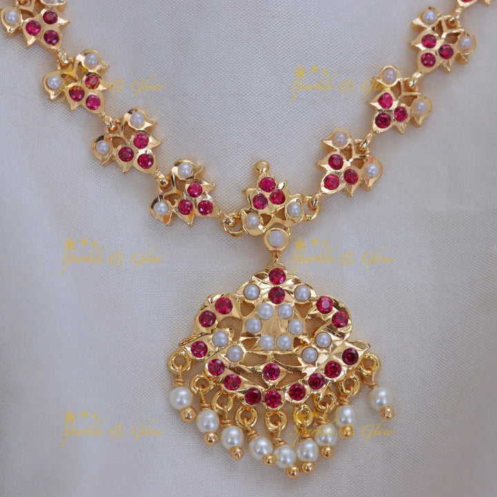 Elegant Gold Short Wedding Necklace for Special Occasions