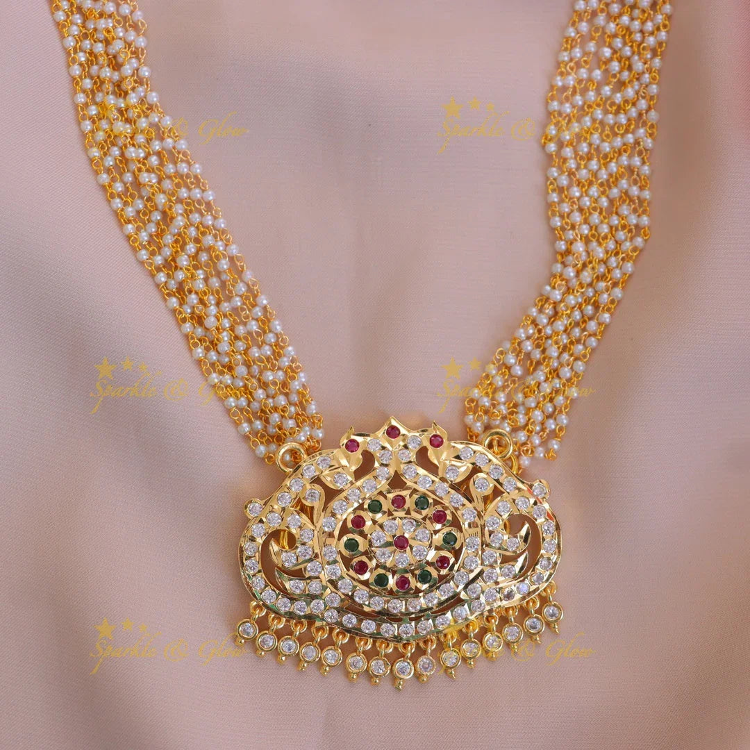 Elegant Gold Peacock Pendant Necklace - Sparkle & Glow