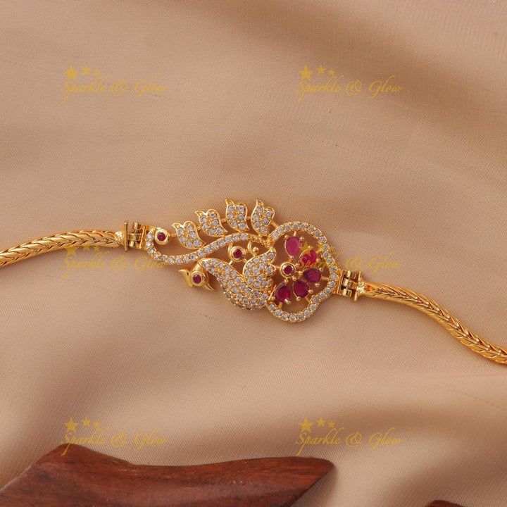 Exquisite Gold Peacock MOP Necklace - Festive Elegance