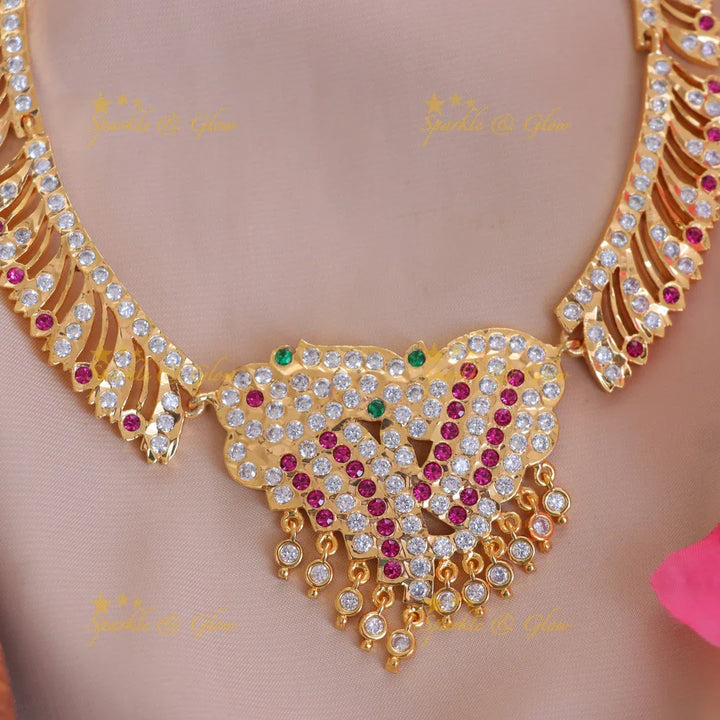 Exquisite Floral Stone Necklace - Premium Imitation Jewelry