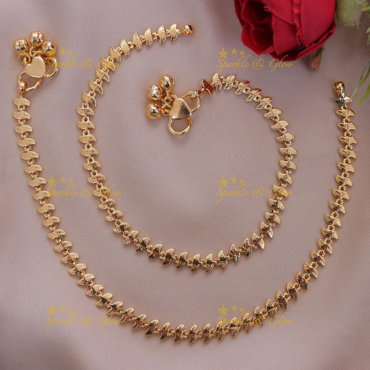 Exquisite Gold Tone Festive Anklets - New Arrival