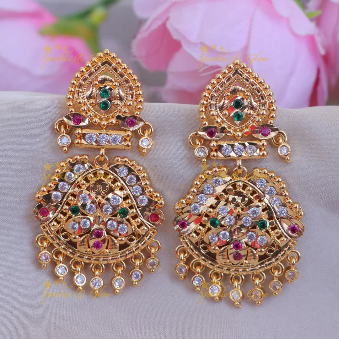 Radiant Gold Earrings for Festive Celebrations