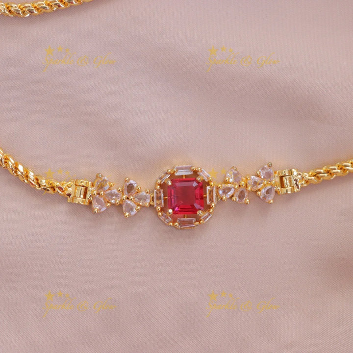 Exquisite Gold-Like Floral Stone Mop Chain Necklace