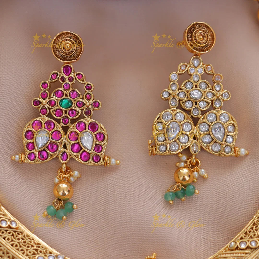 Luxurious Jadau Kundan Floral Hasli Necklace Set