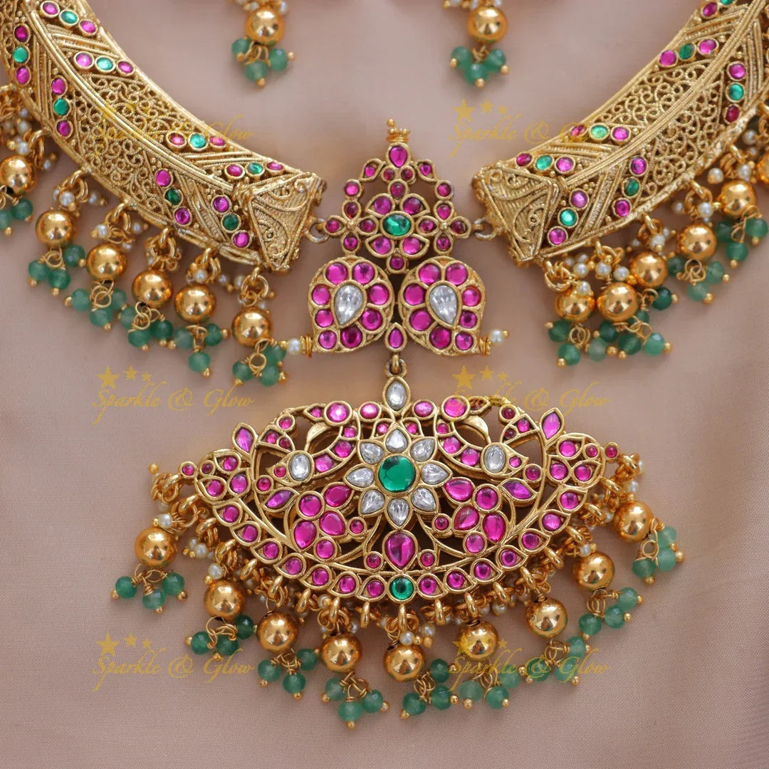 Luxurious Jadau Kundan Floral Hasli Necklace Set