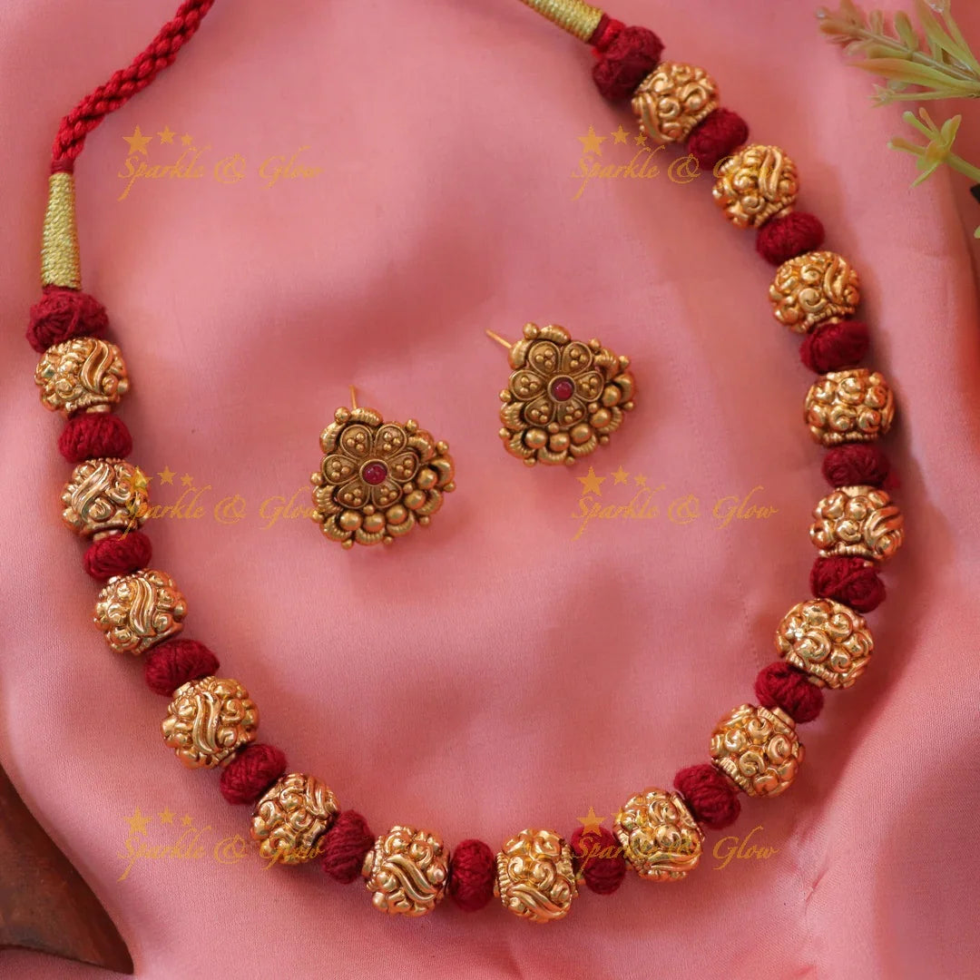 Exquisite Gold Beads Floral Necklace for Celebrations