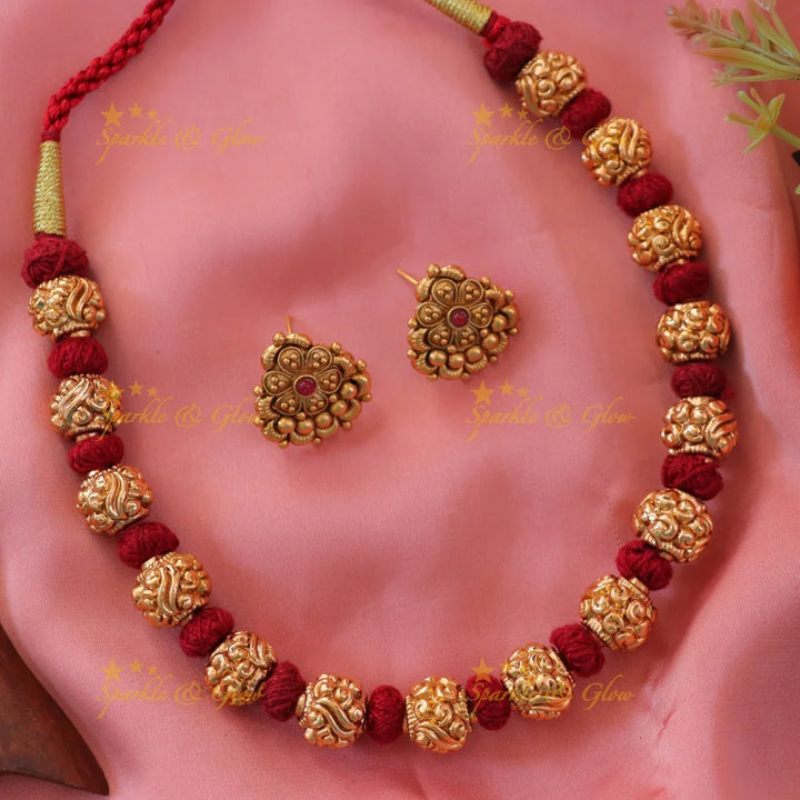 Exquisite Gold Beads Floral Necklace for Celebrations