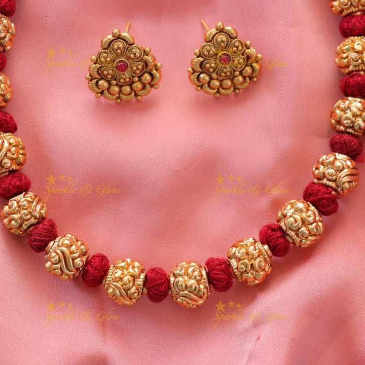 Exquisite Gold Beads Floral Necklace for Celebrations