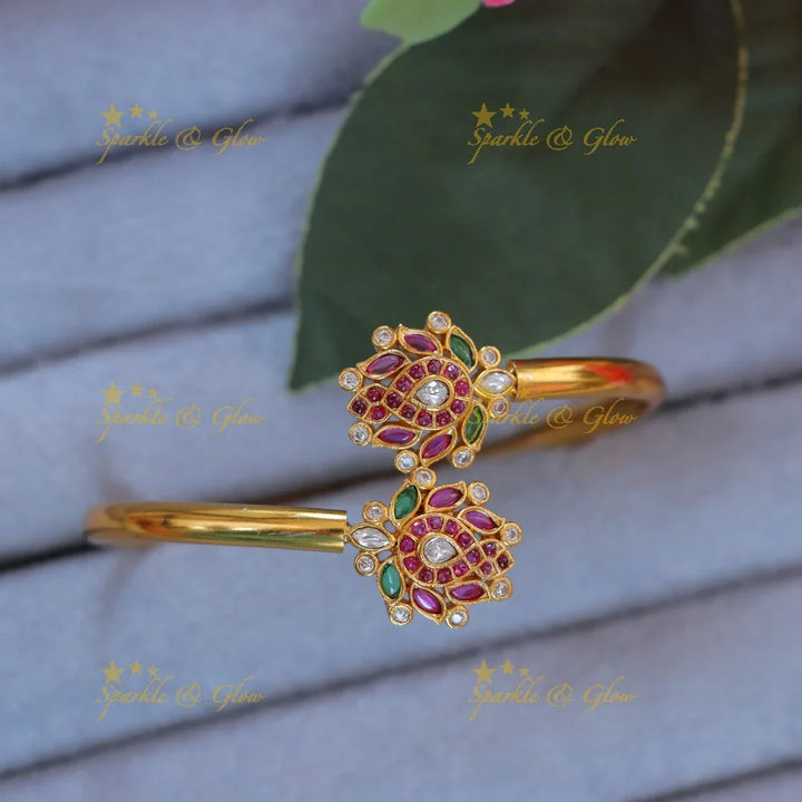 Exquisite Floral Gold Bangle - Elegance for Celebrations