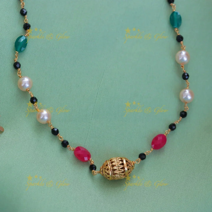 Elegant Harmony Pearl Necklace for Festive Occasions