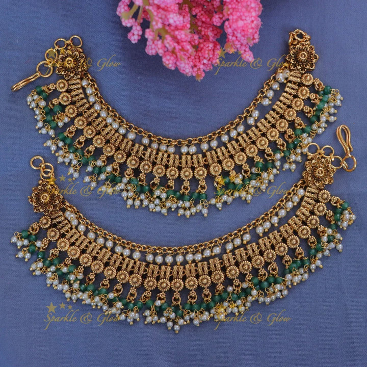 Exquisite Gold Floral Pearl Ear Chain for Elegance