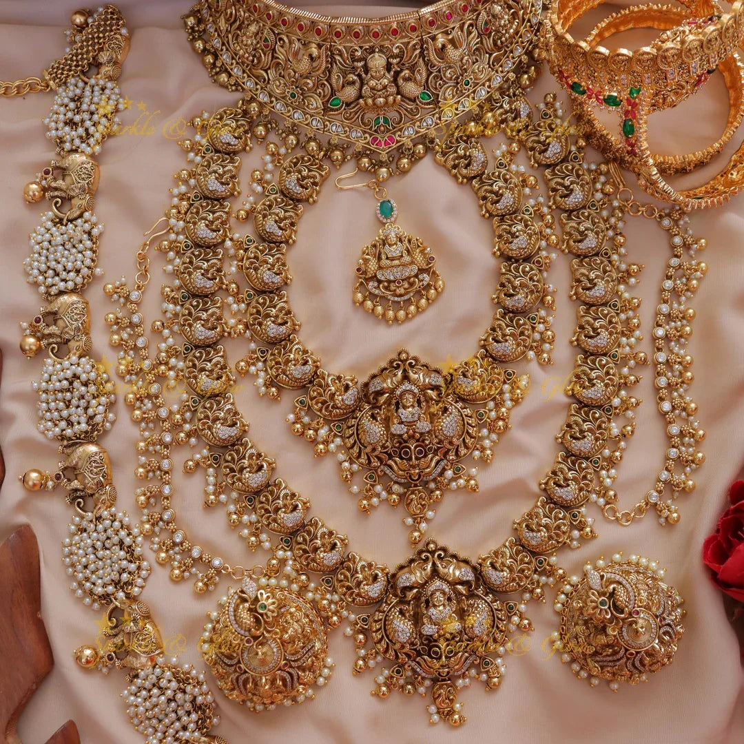 Exquisite Grand Lakshmi Peacock Jewellery Set Online