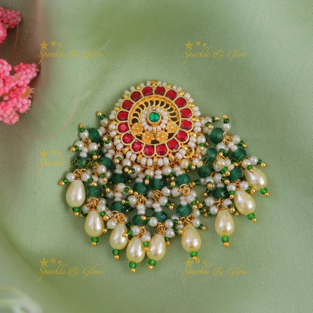 Exquisite Gold Floral Hair Accessory for Festive Occasions