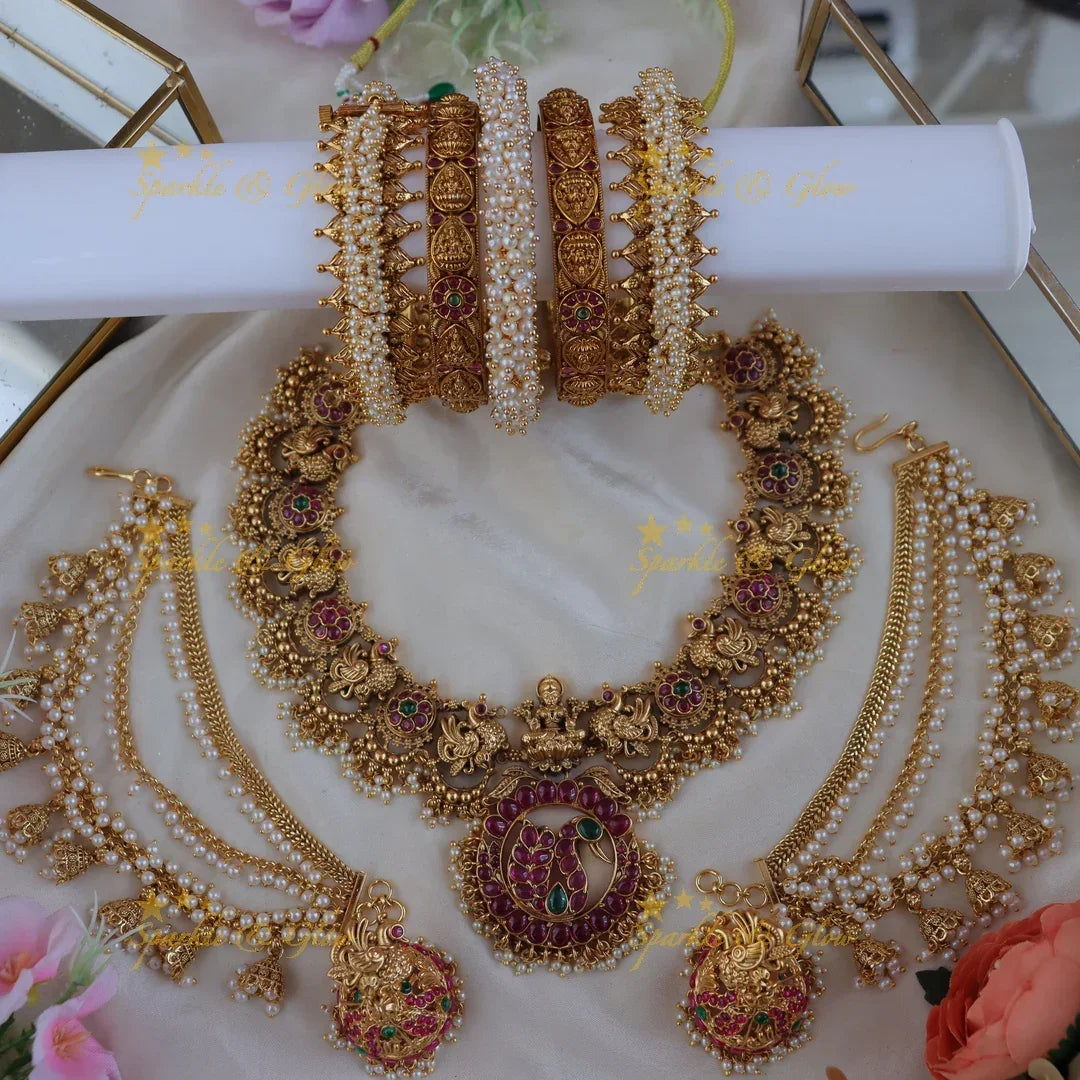Exquisite Kemp Bridal Set for Timeless Elegance