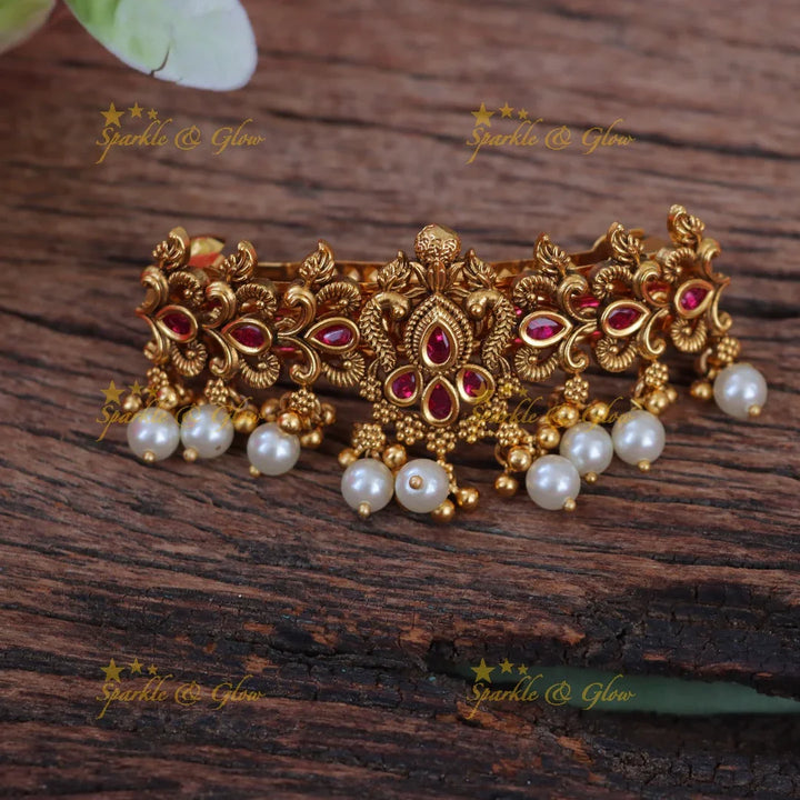 Exquisite Gold Peacock Hairclip for Festive Glam