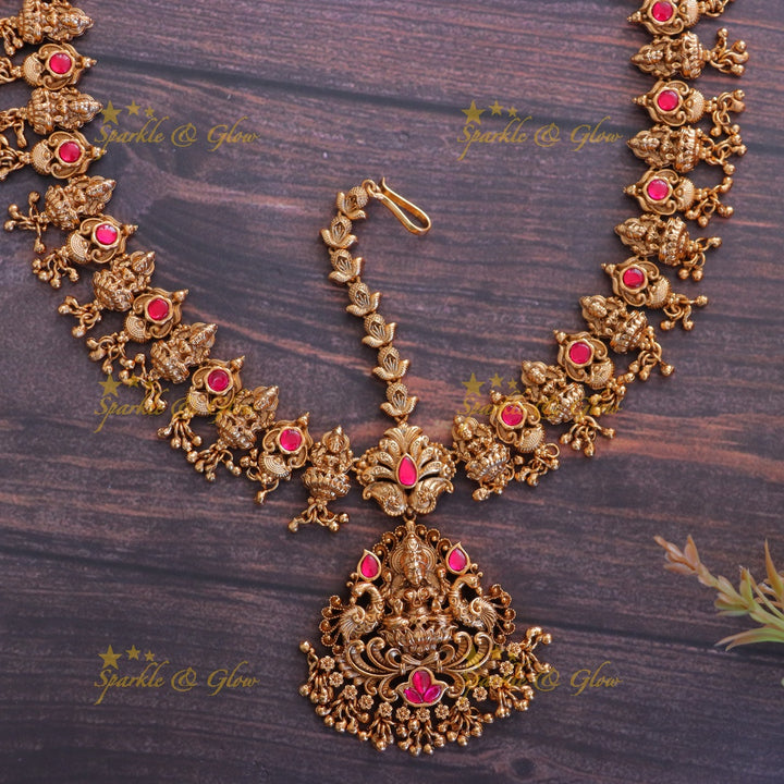 Radiant Kemp Lakshmi Maang Tikka for Celebrations