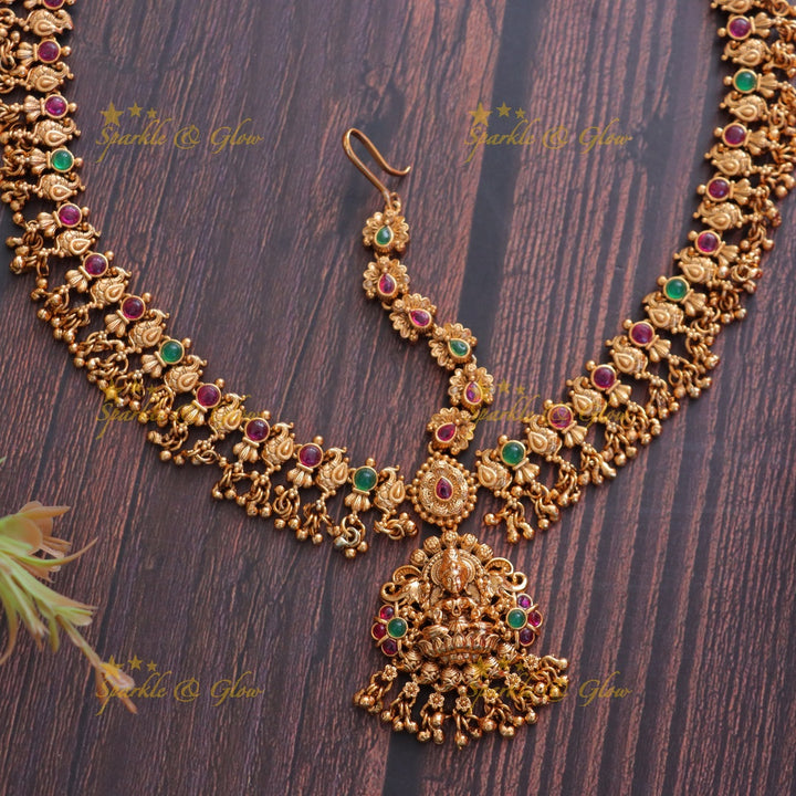 Exquisite Lakshmi Peacock Kemp Bridal Maang Tikka