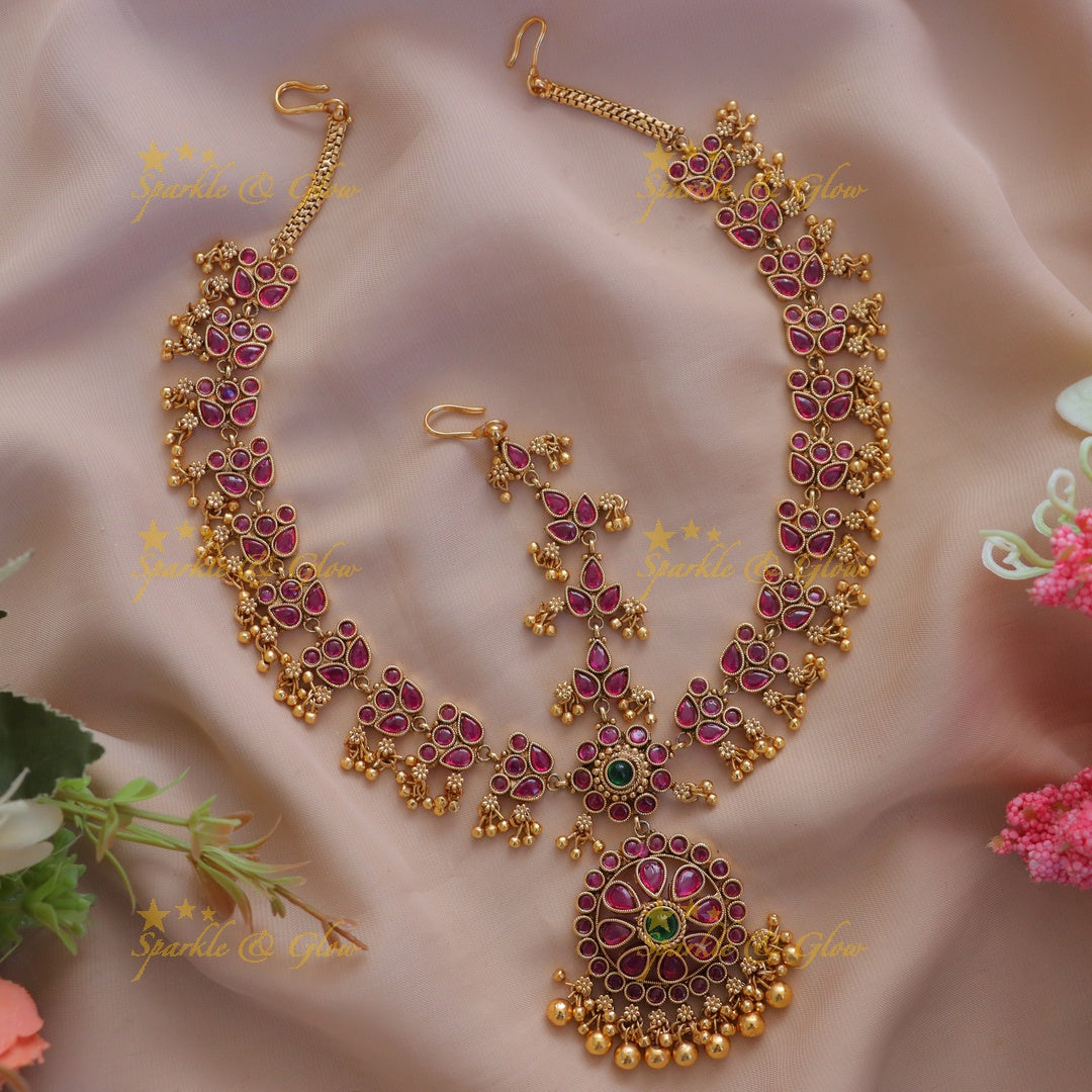 Exquisite Gold Kemp Maang Tikka for Festive Occasions