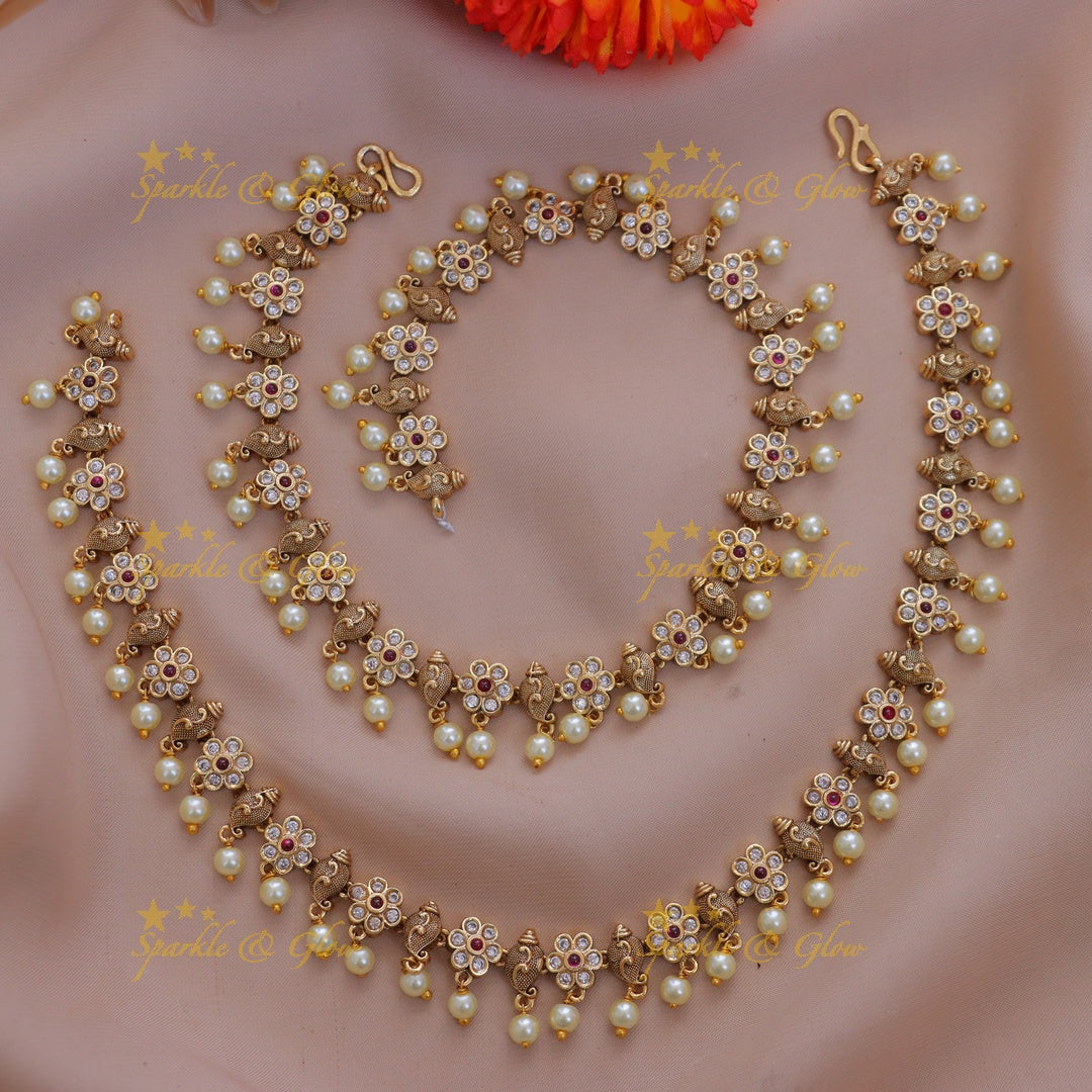 Shell Floral Anklets with Kemp Stones | Sparkle & Glow