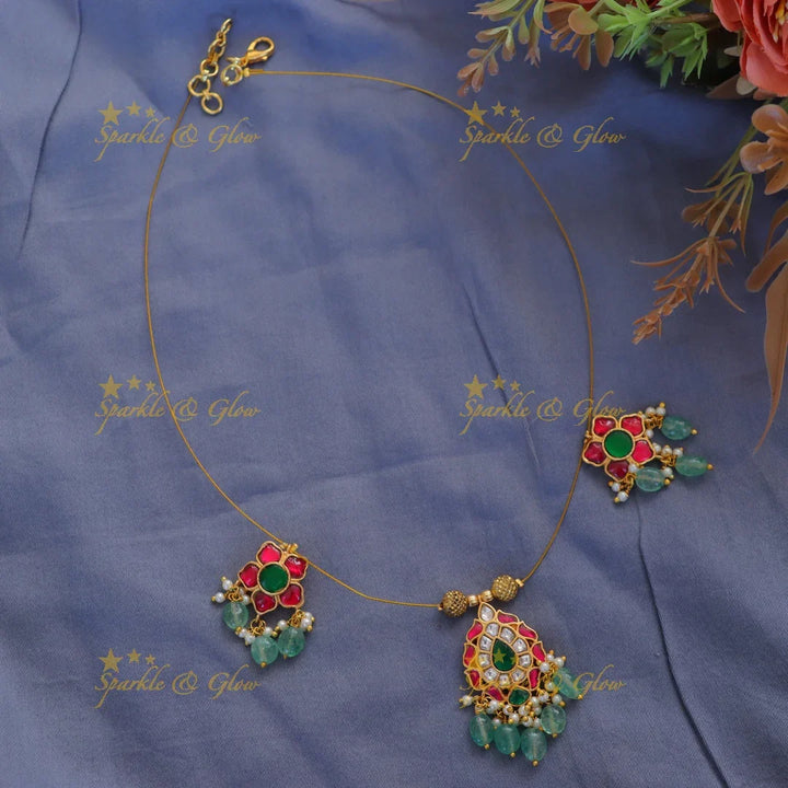 Premium Gold Floral Necklace - Perfect for Every Occasion